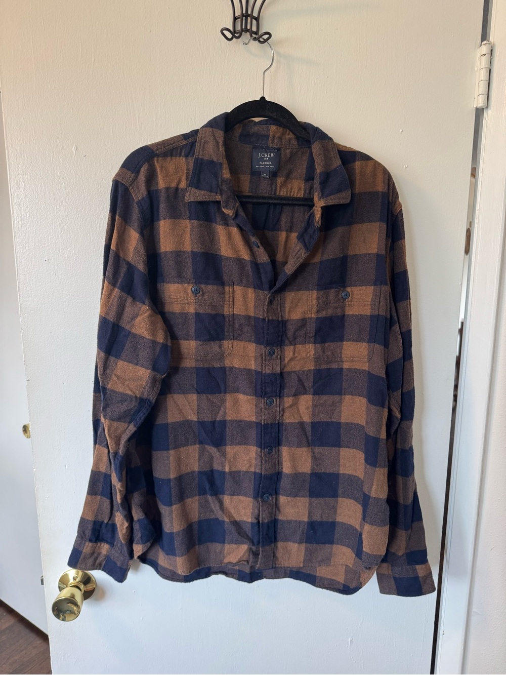 J. Crew XL Men’s Brown & Navy Plaid Flannel Shirt